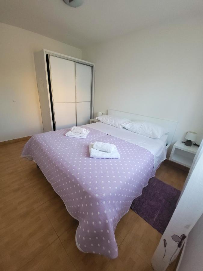 Villa Tea Ražanj Exteriör bild